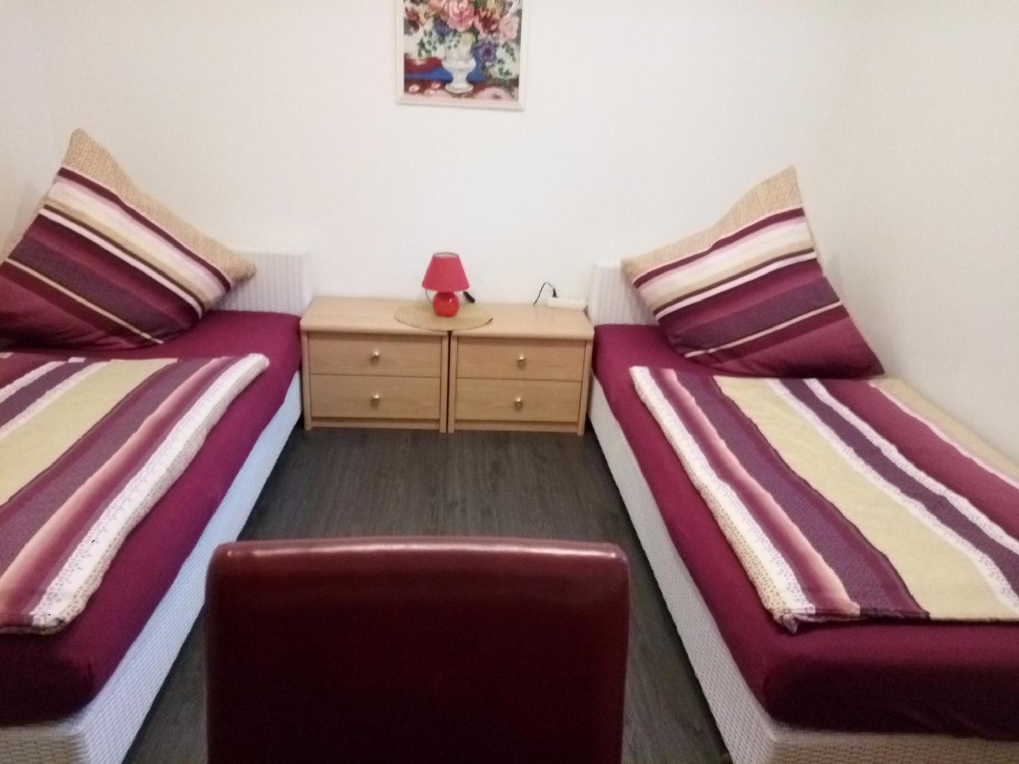 / Monteurzimmer Apartment Sibbesse